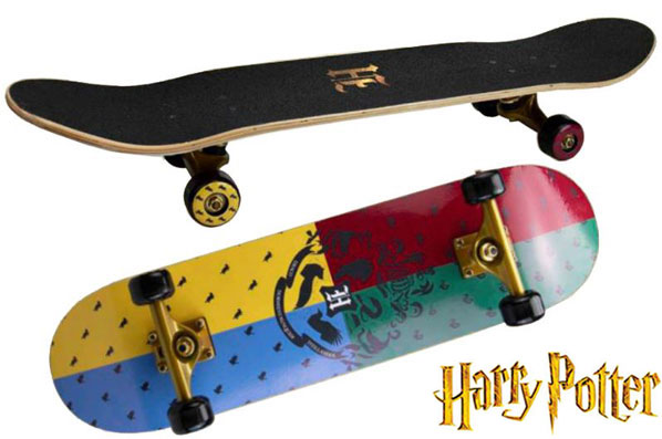 Harry Potter Skate Board 31" - zum Schließen ins Bild klicken